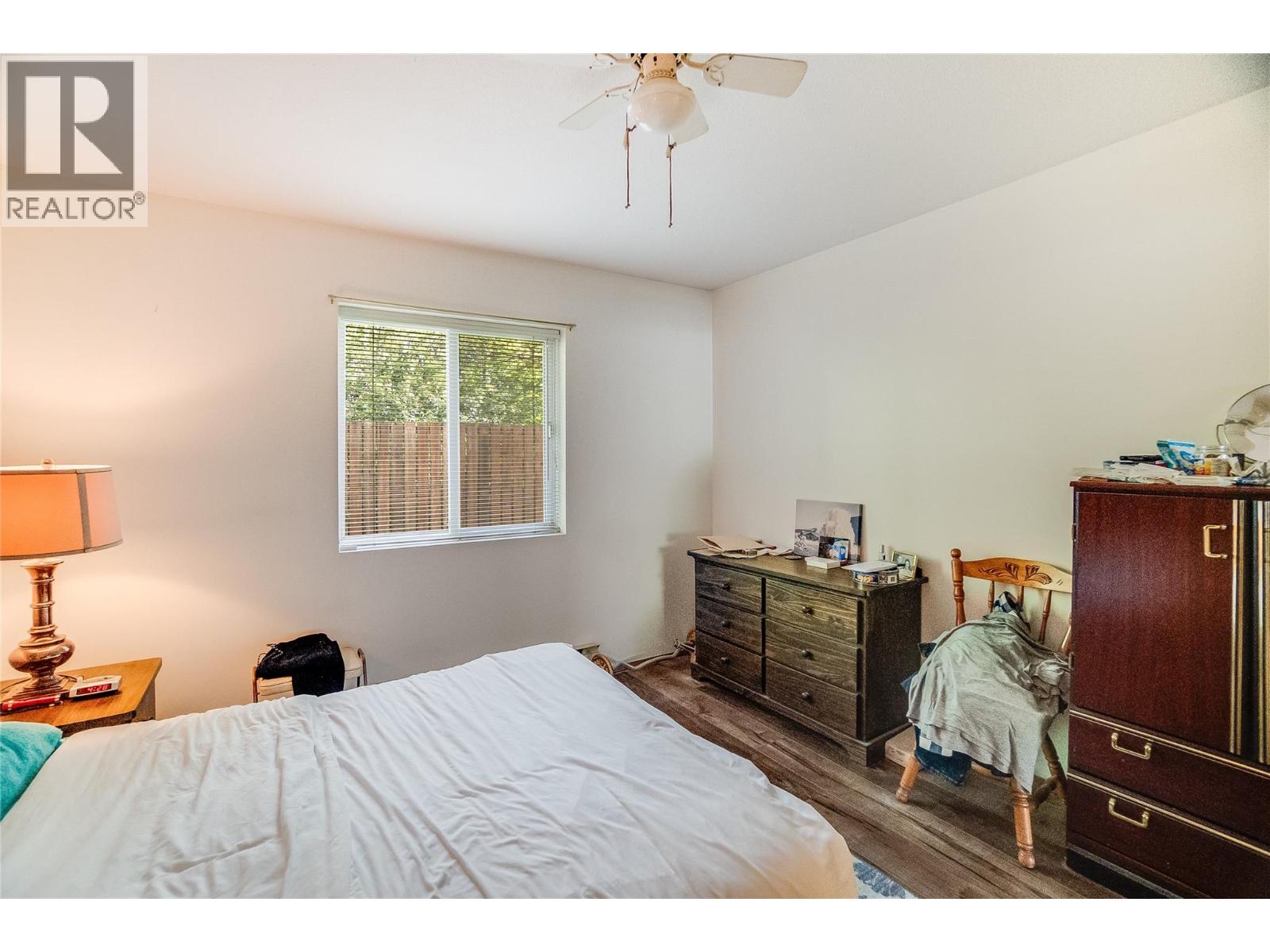 663 Columbia Avenue Property Photo 22
