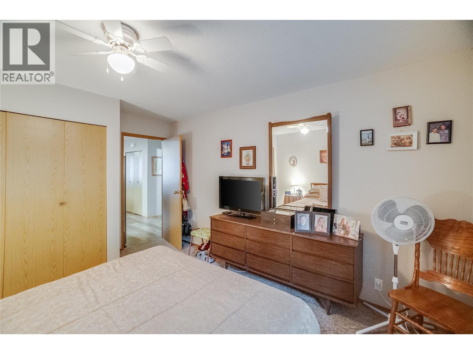 663 Columbia Avenue Property Photo 37
