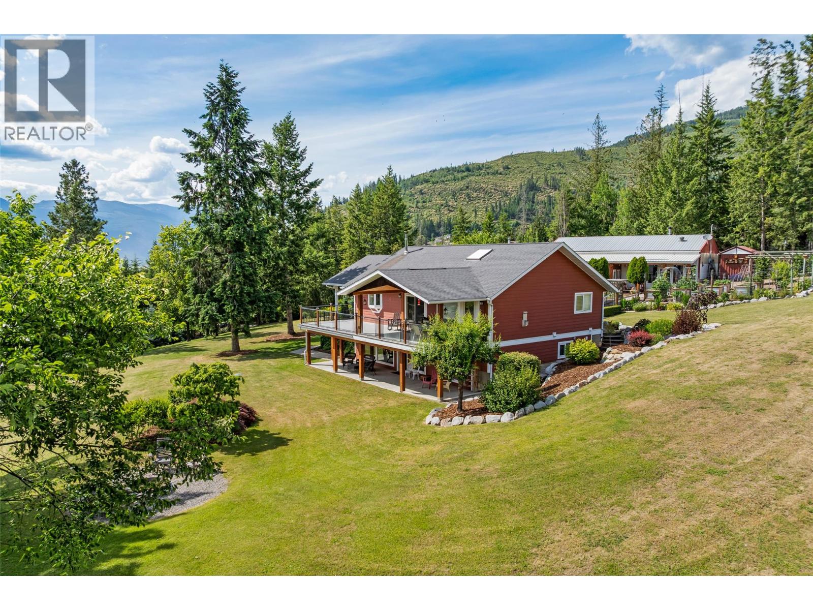 850 Packing Shed Road Property Photo 1