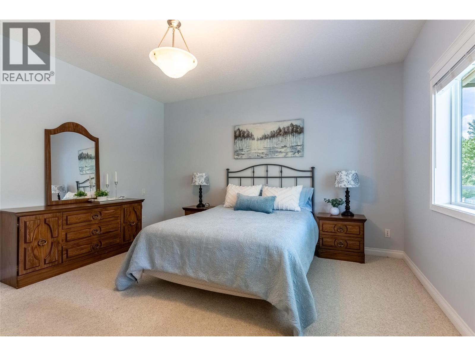 3727 Overlander Drive Property Photo 22