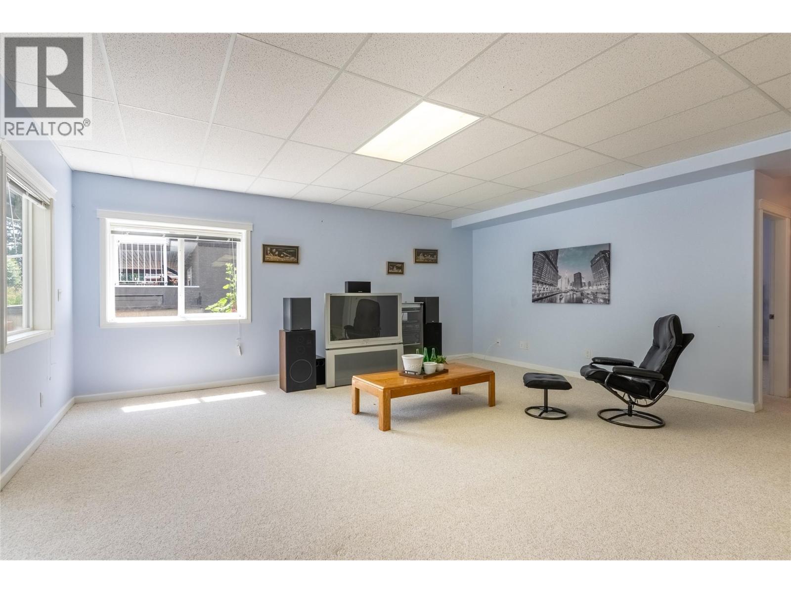 3727 Overlander Drive Property Photo 31
