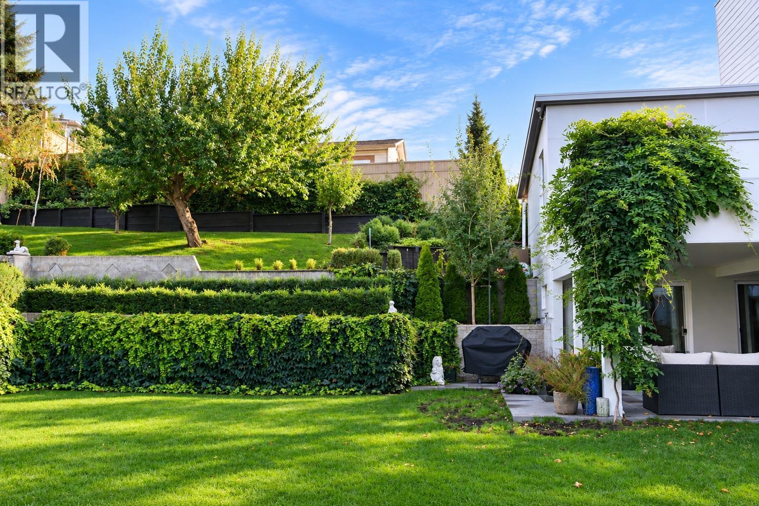 319 Carmel Crescent Property Photo 41