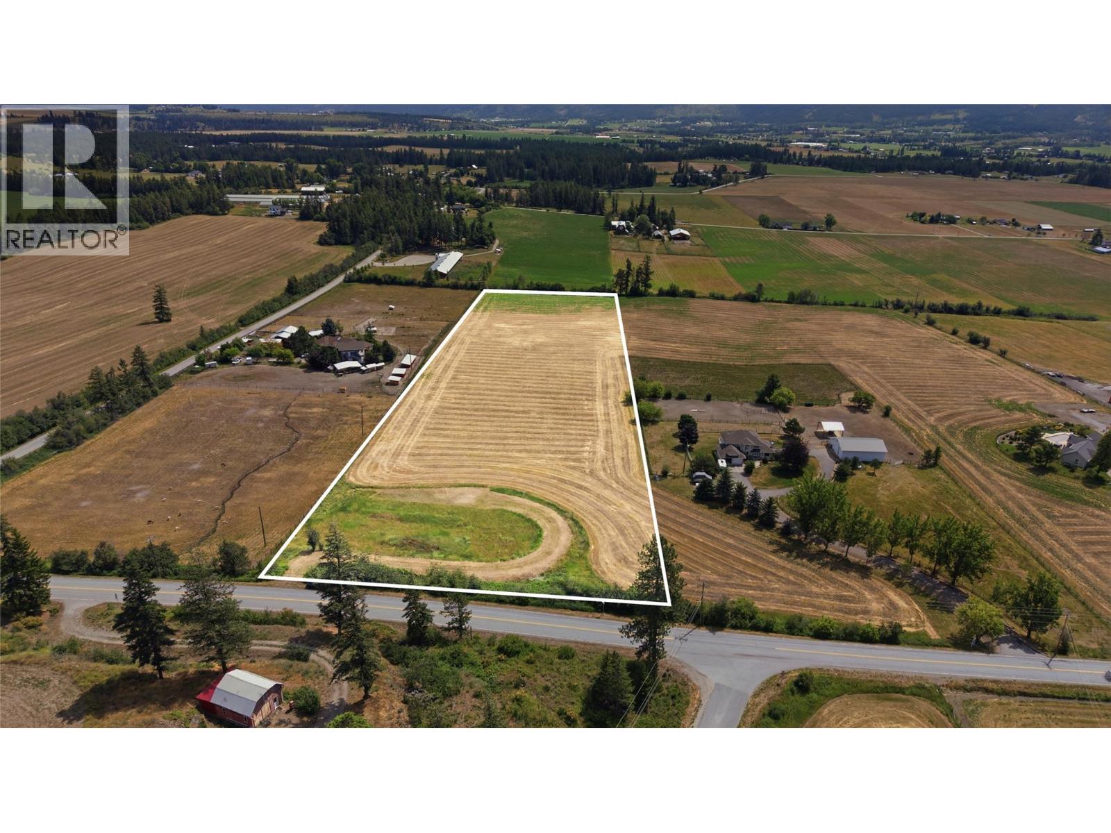 4376 Salmon River Road Property Photo 1
