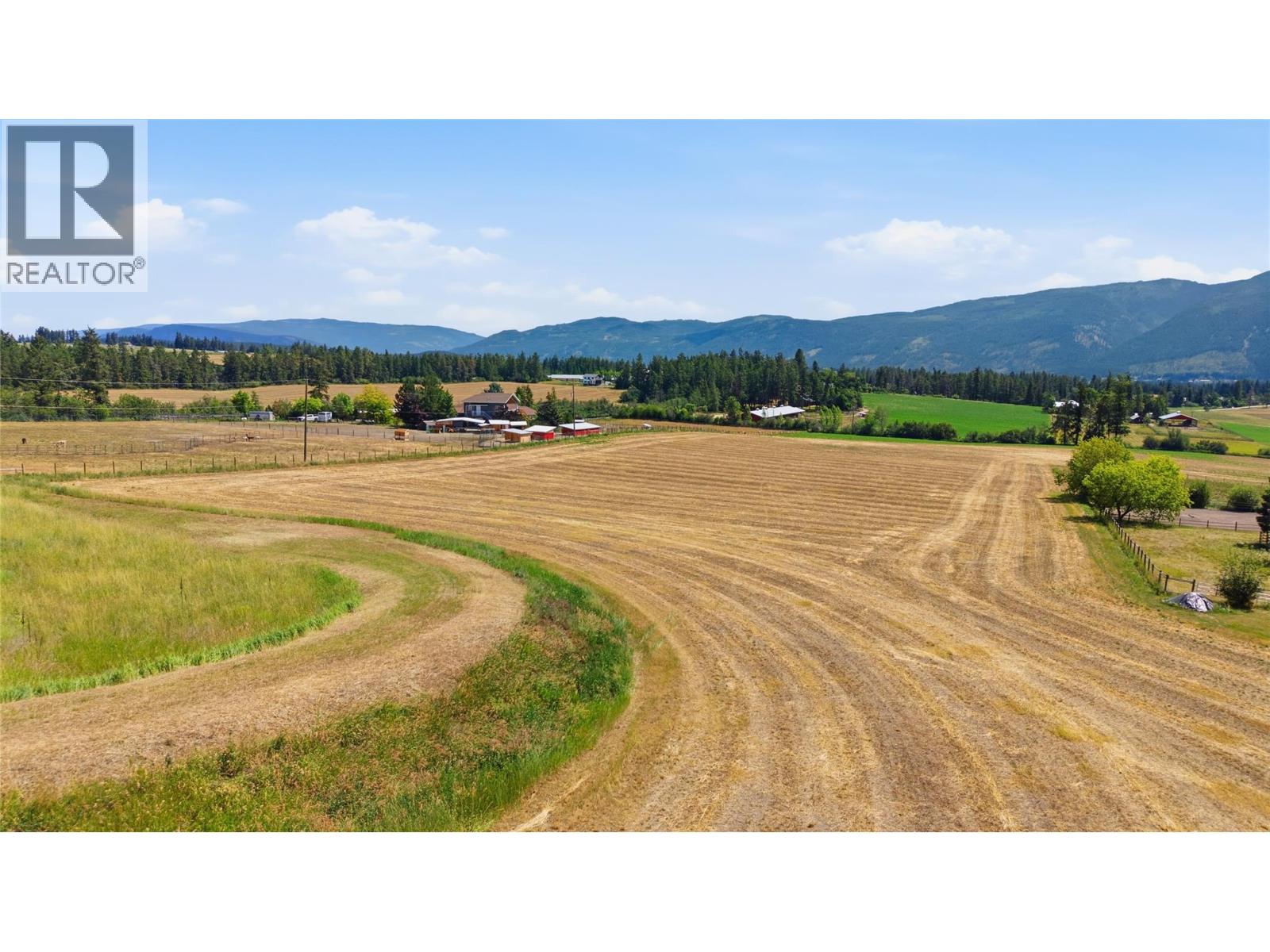 4376 Salmon River Road Property Photo 3
