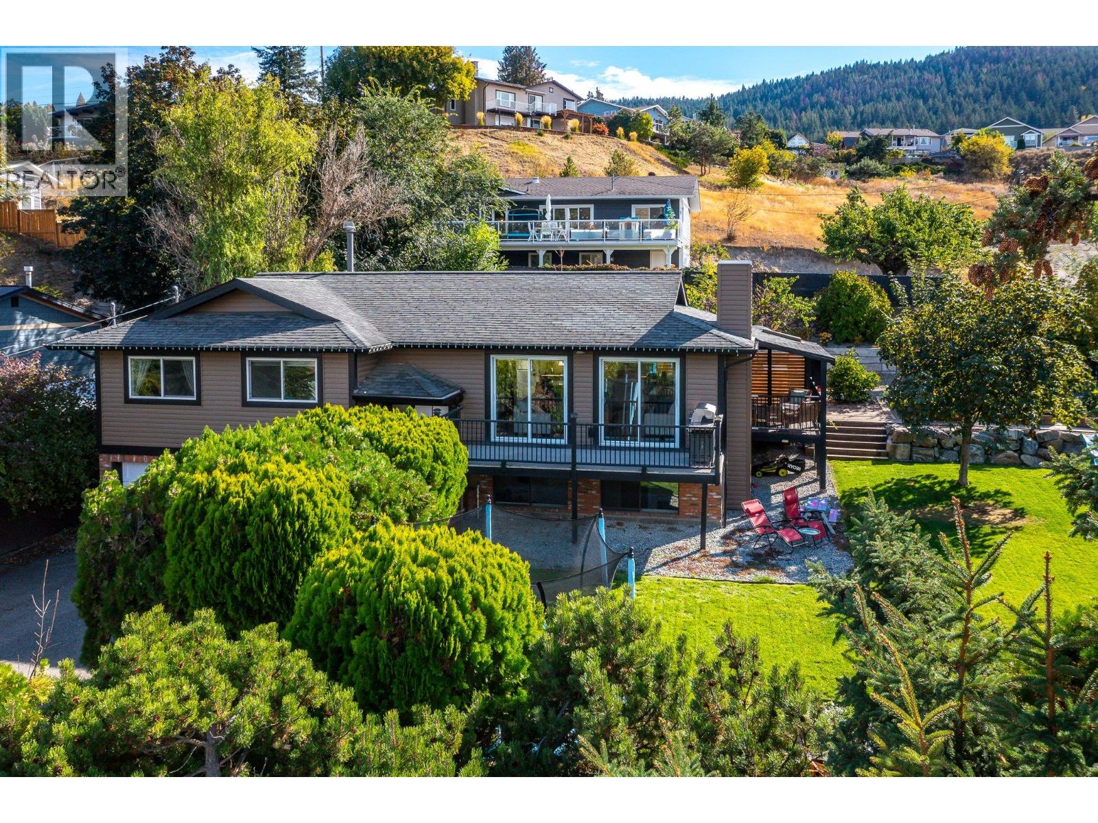 7590 Klinger Road Property Photo 1