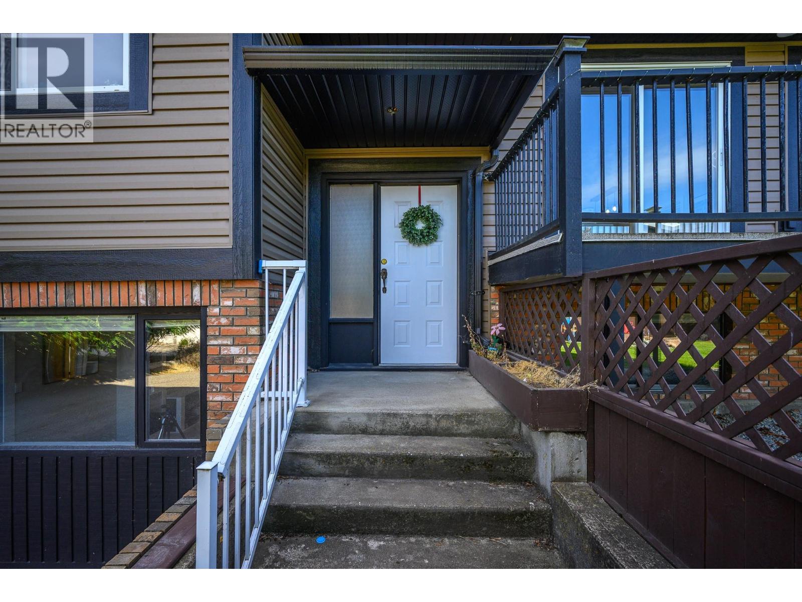 7590 Klinger Road Property Photo 4