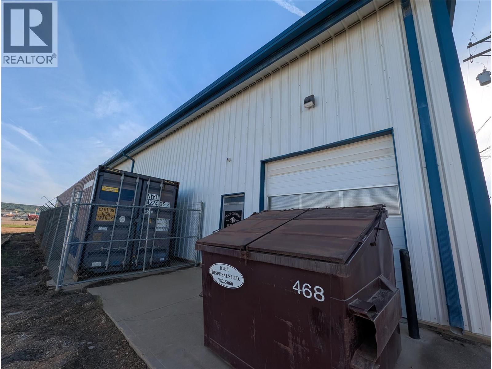 700 115 Avenue Property Photo 6