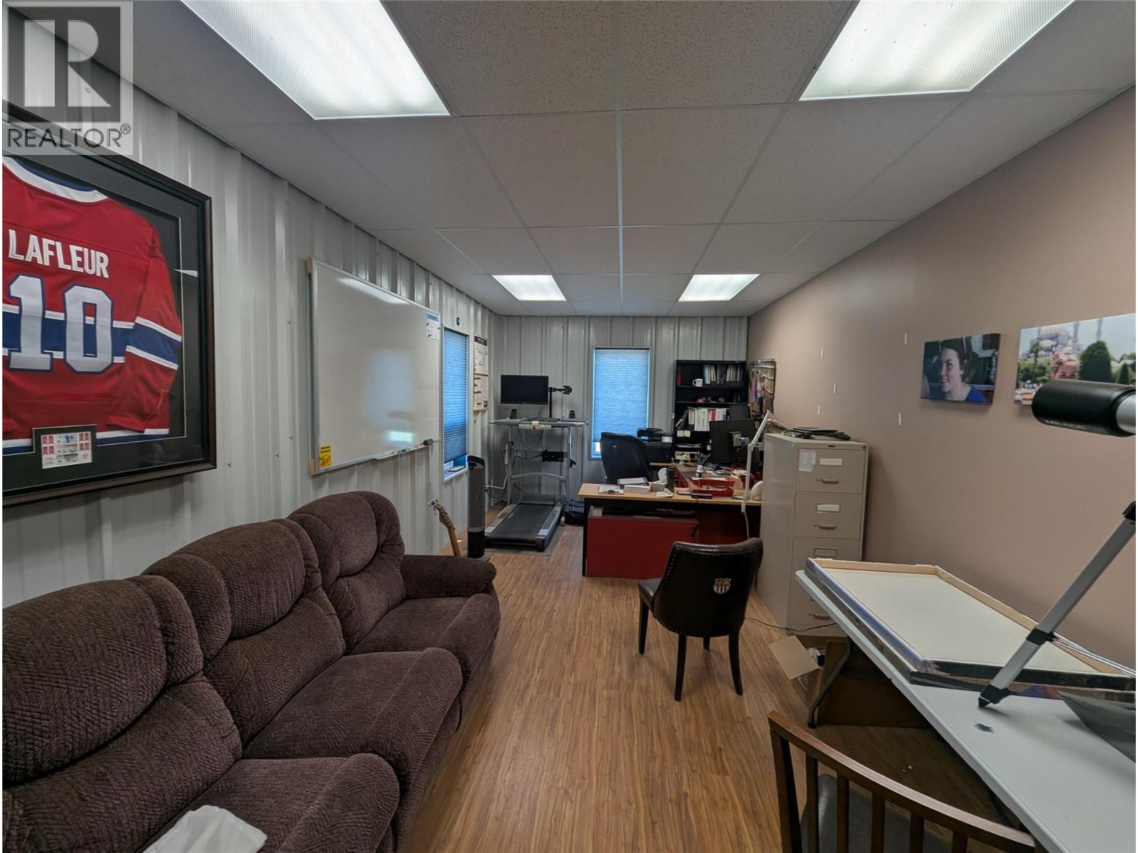 700 115 Avenue Property Photo 10