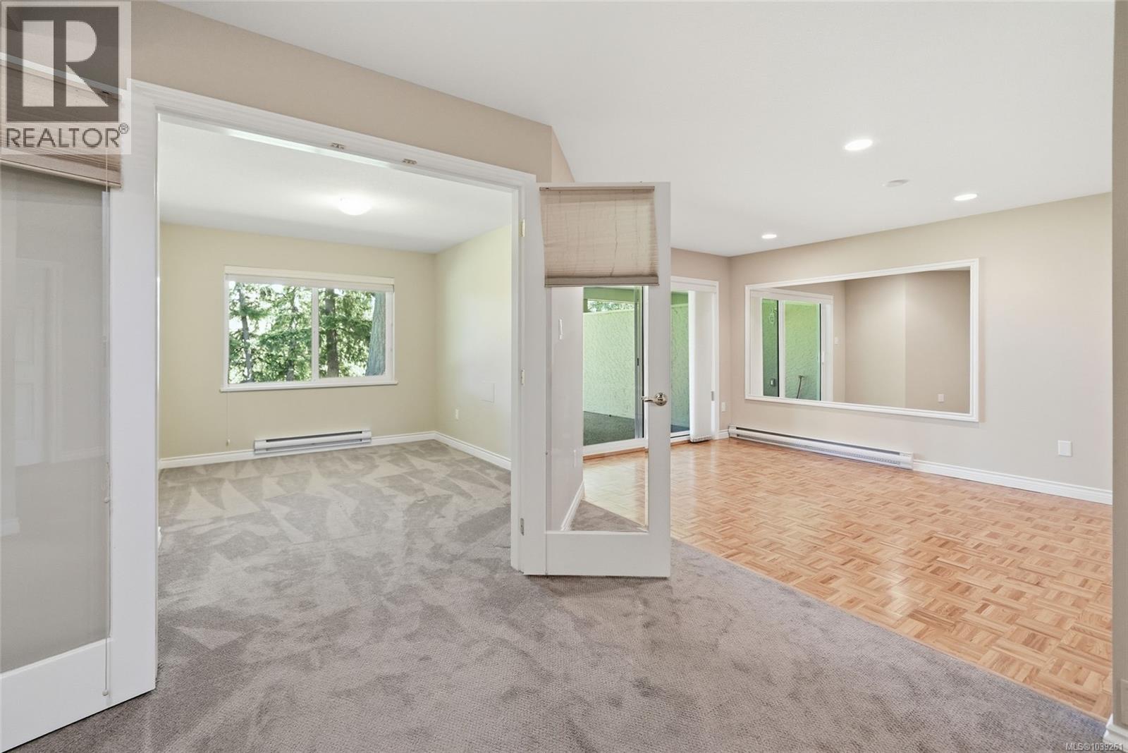 12 2655 Andover Rd Property Photo 44