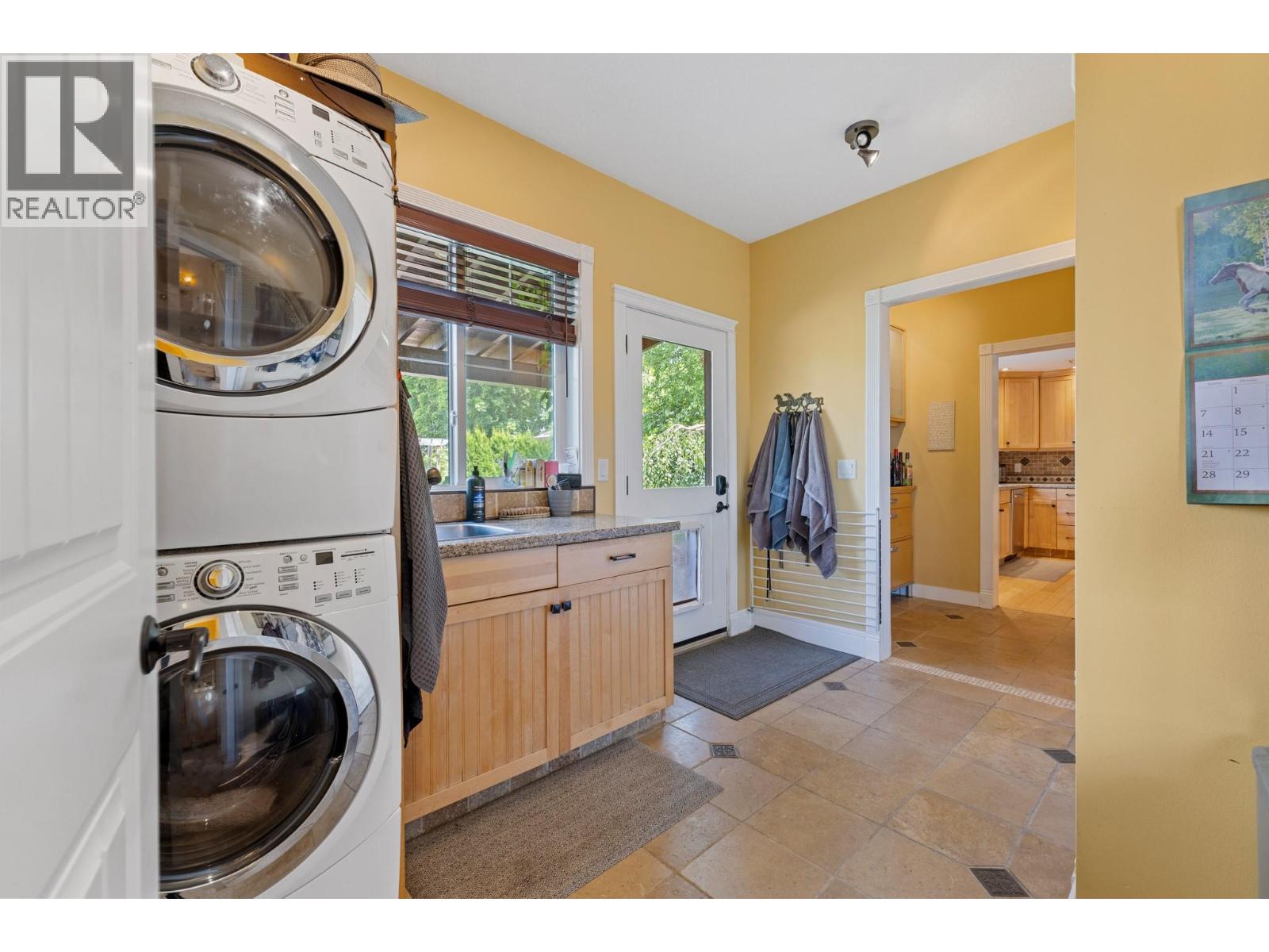 1052 Webster Road Property Photo 34