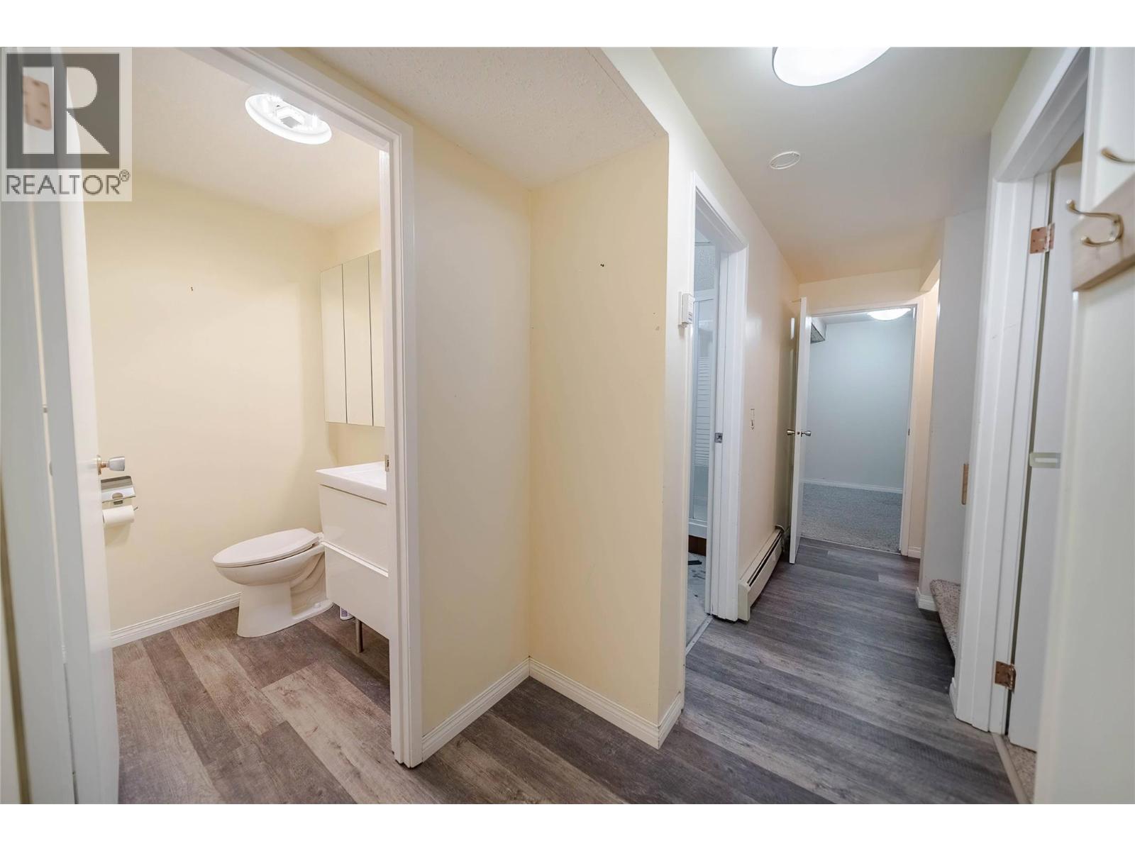 962 Dewdney Way Property Photo 26