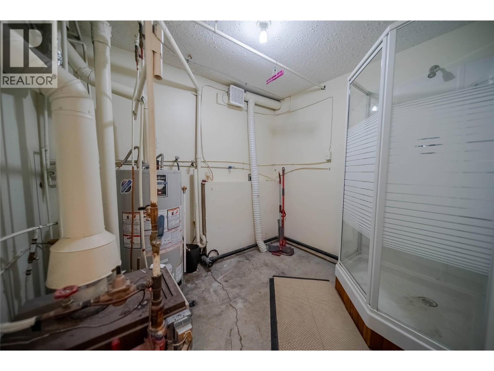 962 Dewdney Way Property Photo 29