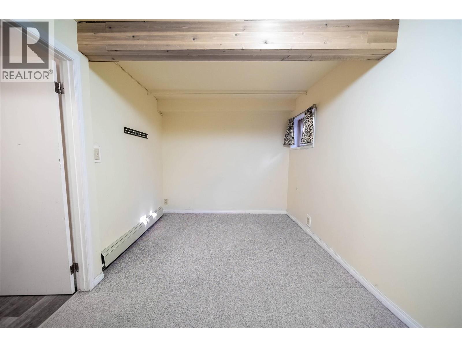 962 Dewdney Way Property Photo 32