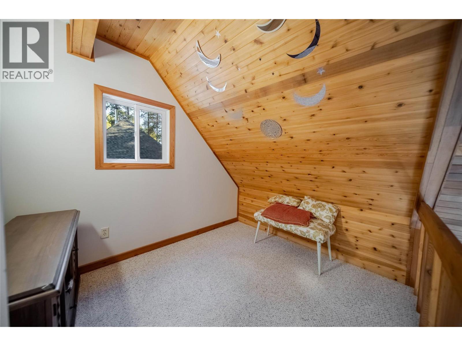 962 Dewdney Way Property Photo 37