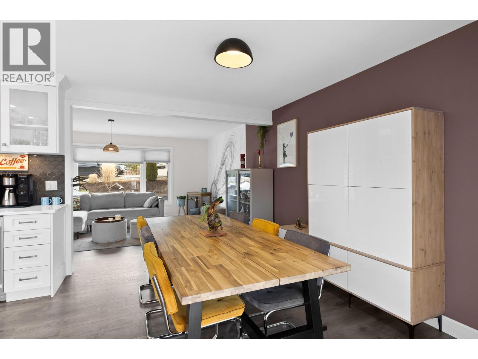 2426 Collingwood Road Property Photo 43