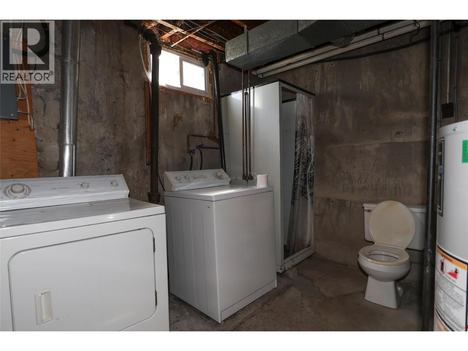 610 6 Avenue Property Photo 40