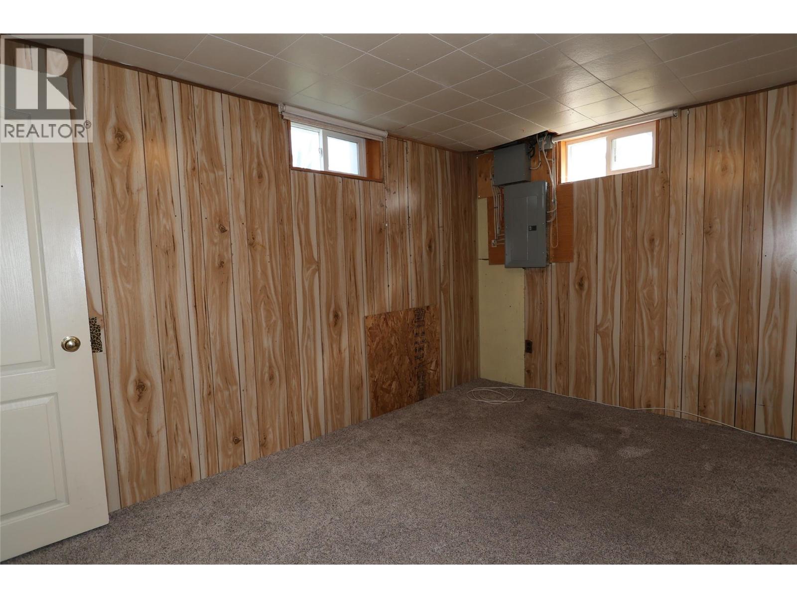 610 6 Avenue Property Photo 41
