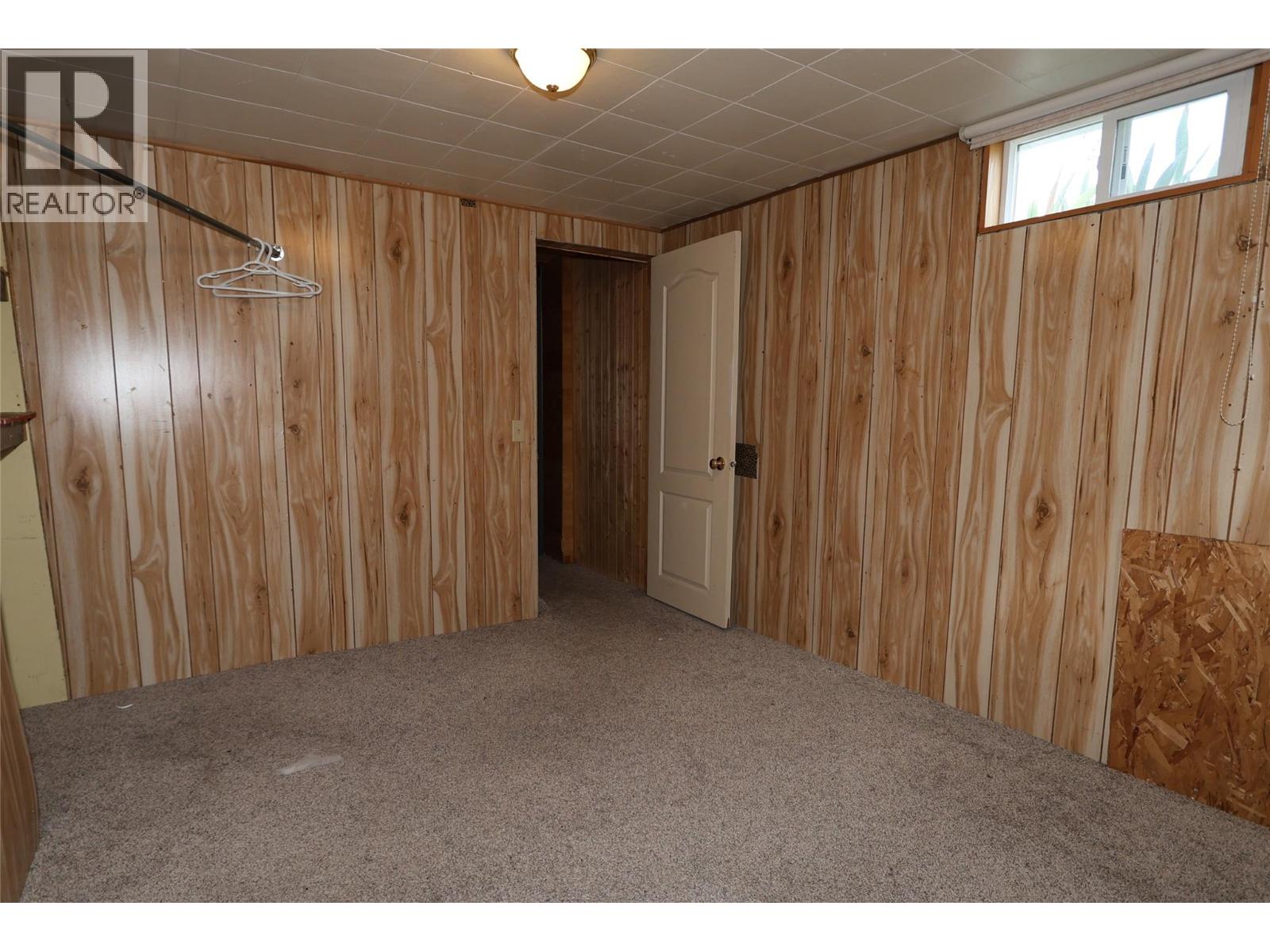 610 6 Avenue Property Photo 42
