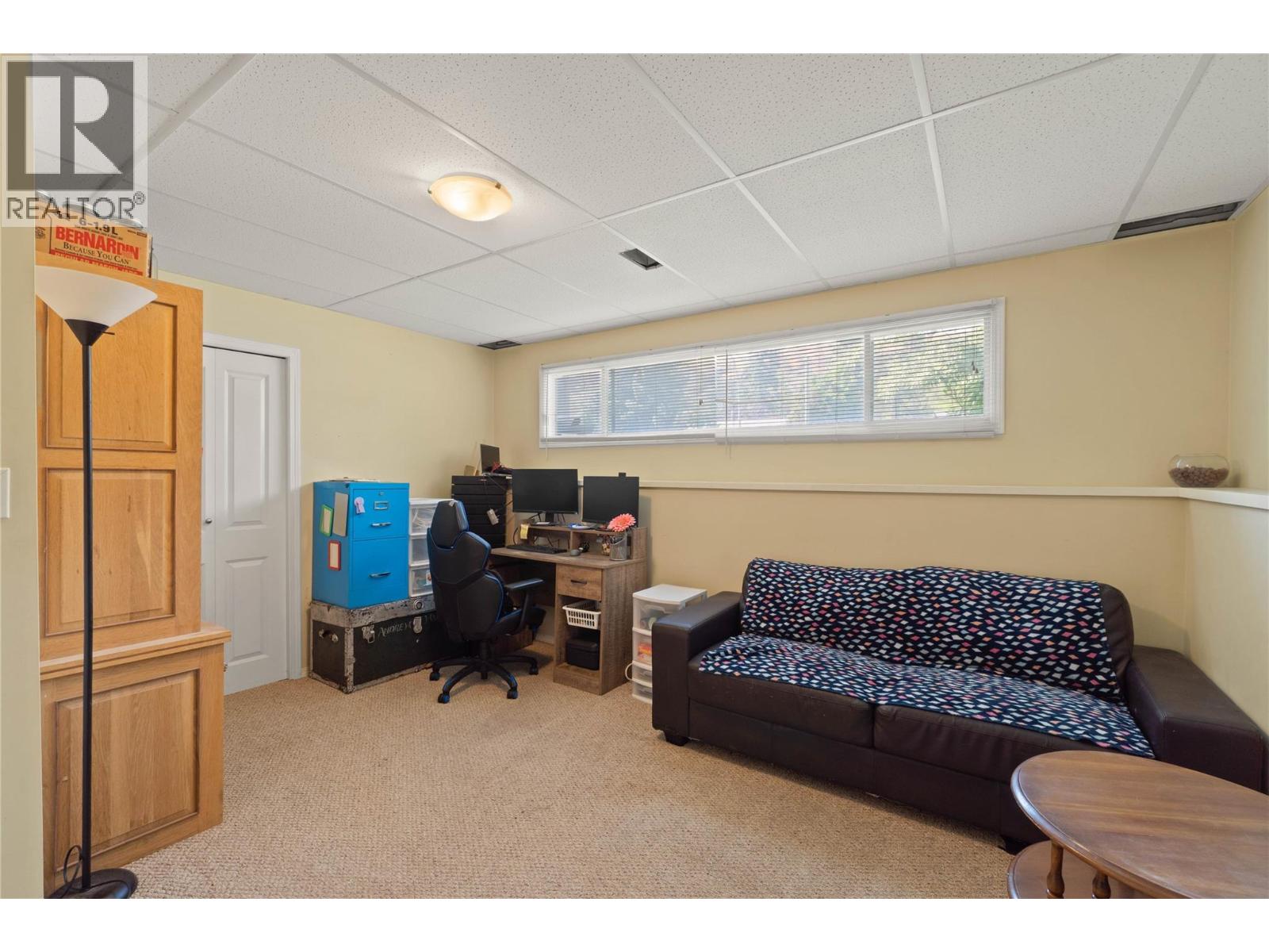 1680 Mt. Dufferin Drive Property Photo 16