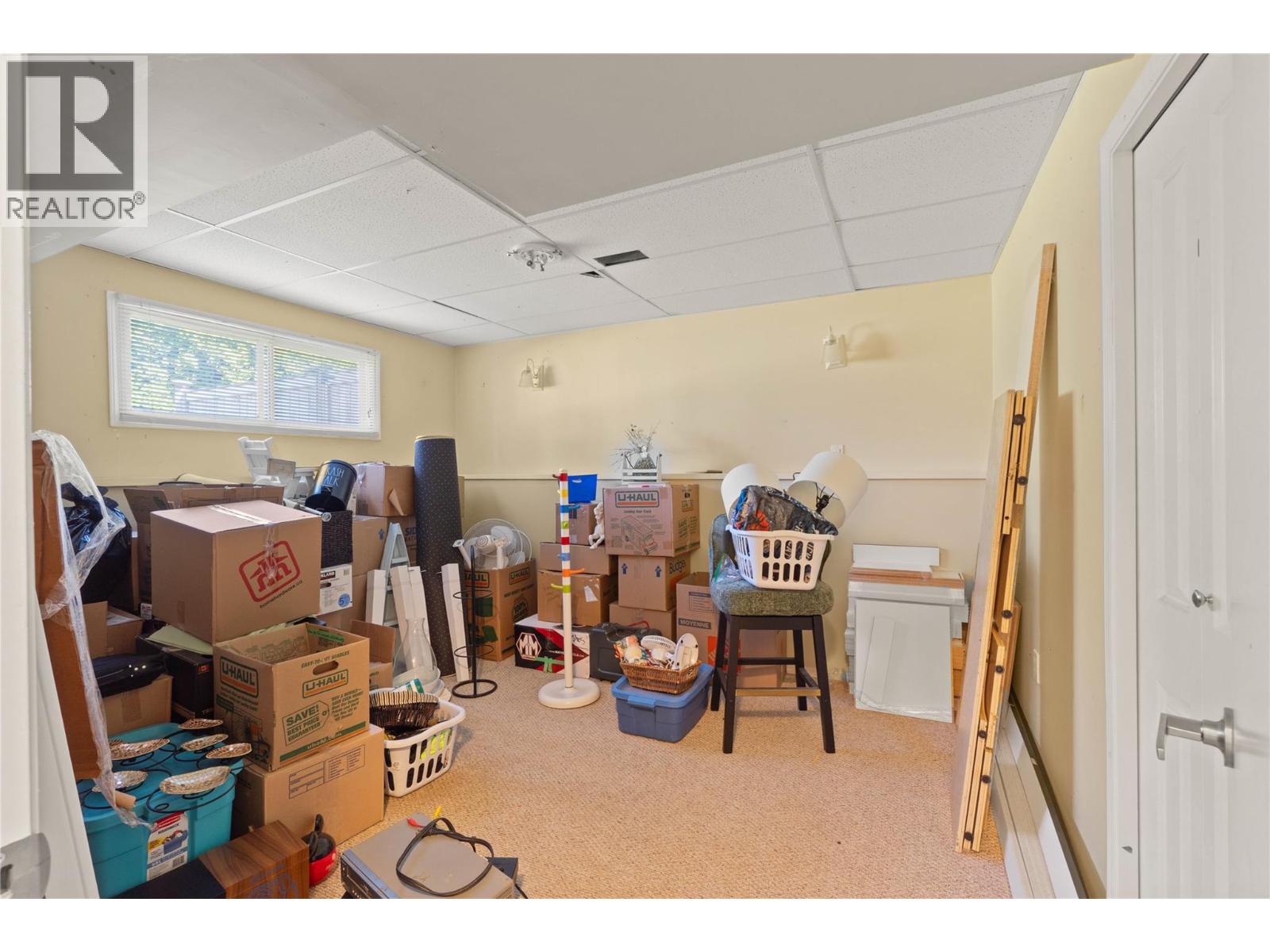 1680 Mt. Dufferin Drive Property Photo 18