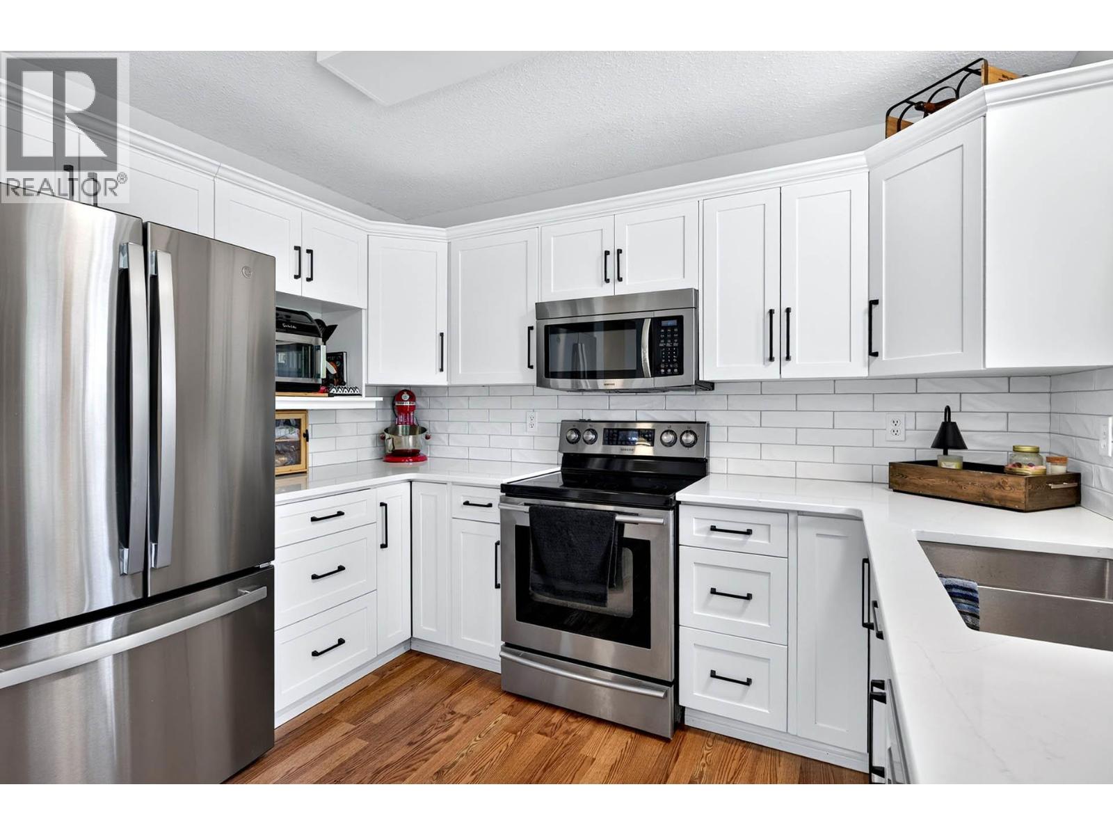6488 Dallas Drive Property Photo 18