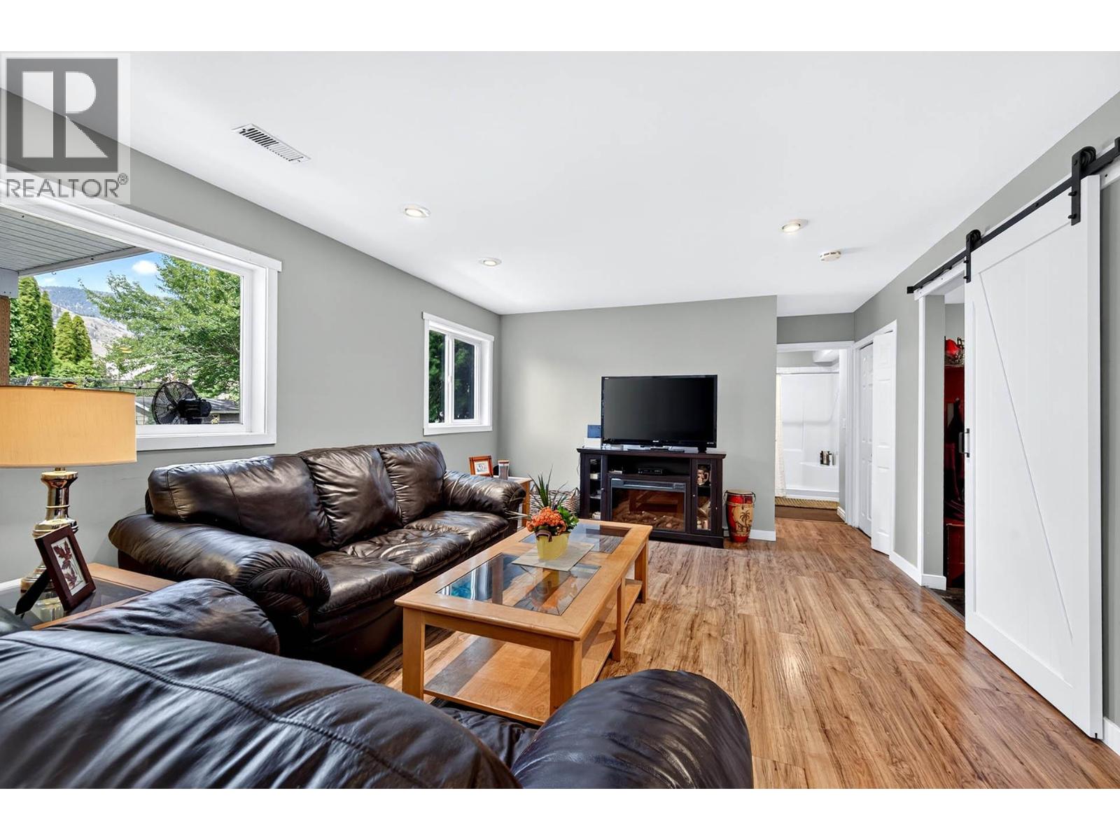 6488 Dallas Drive Property Photo 36