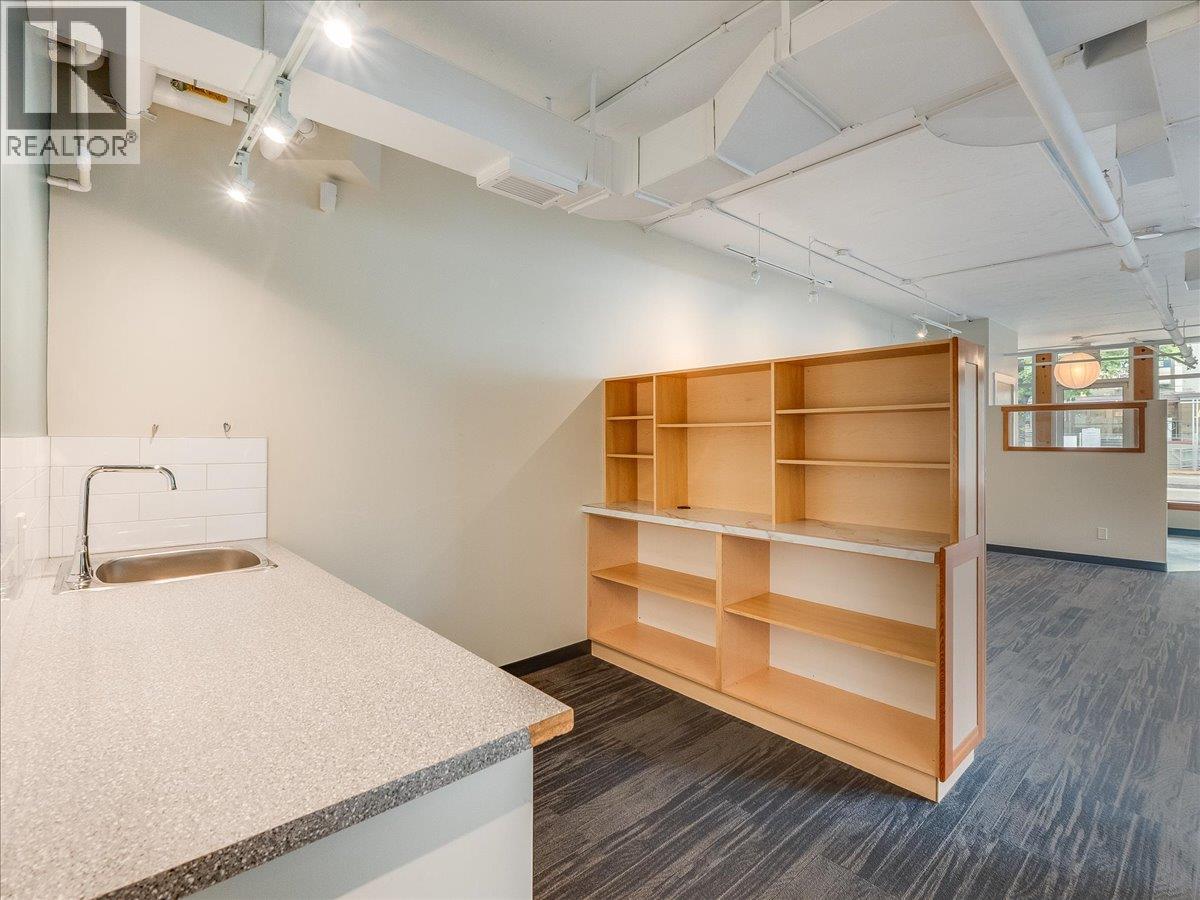 754 Vernon Street Property Photo 13