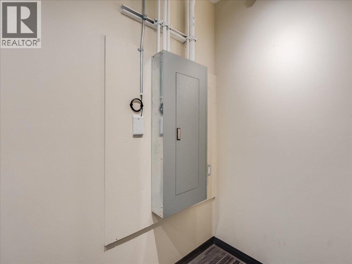 754 Vernon Street Property Photo 18