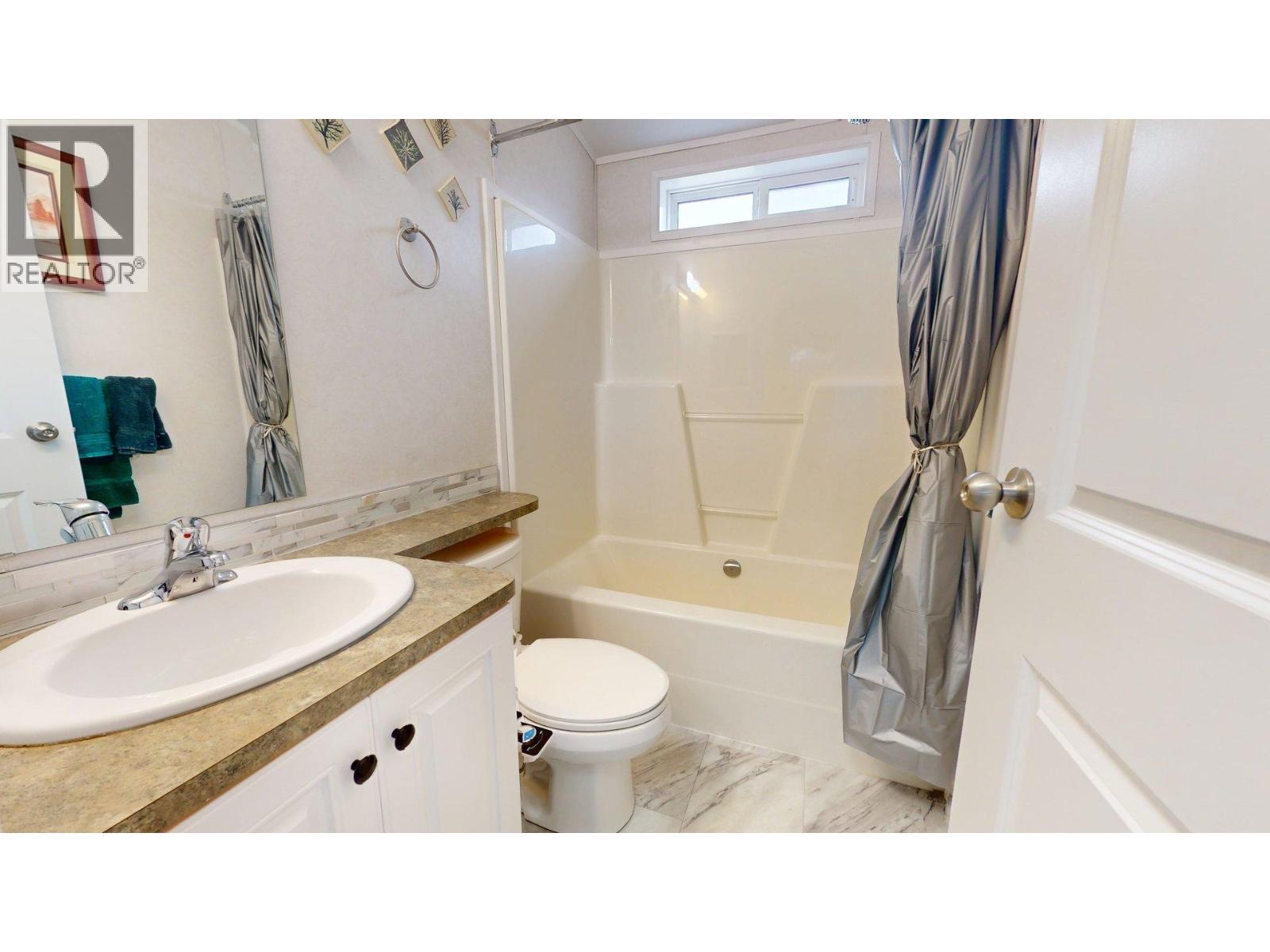 2035 Boucherie Road Unit# 132 Property Photo 7