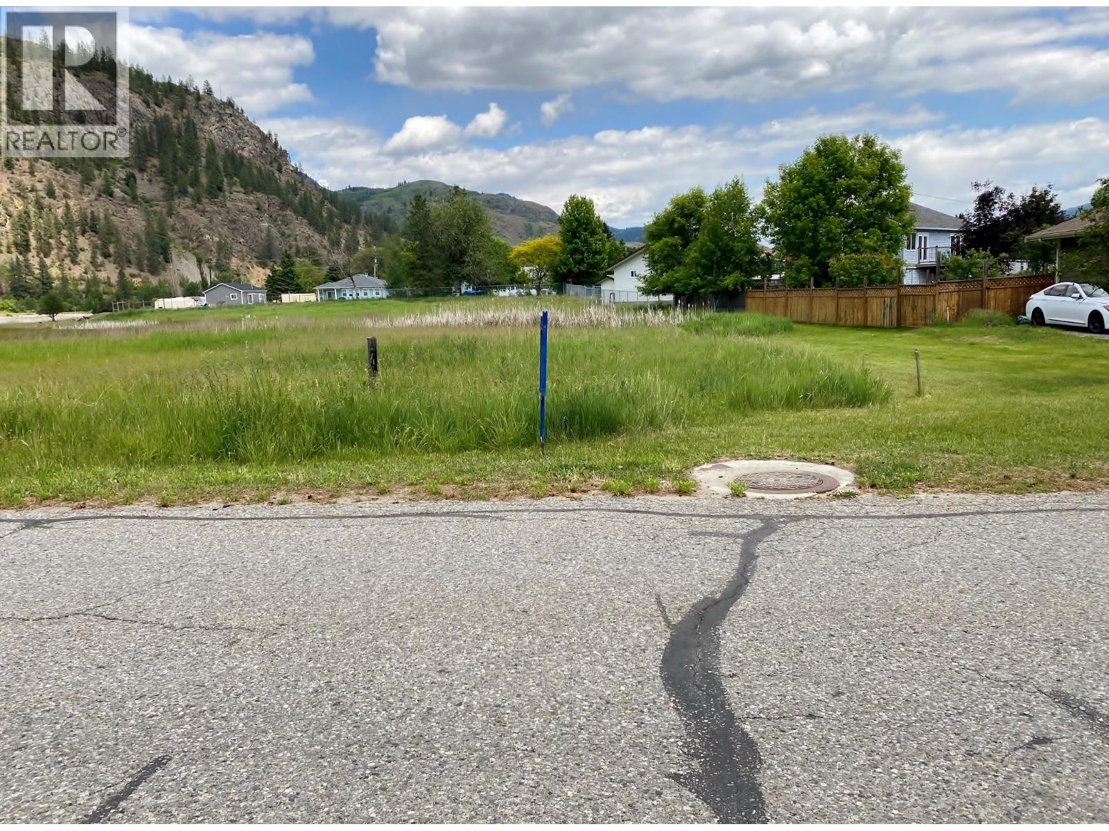 Lot 1 17th Street Property Photo 2