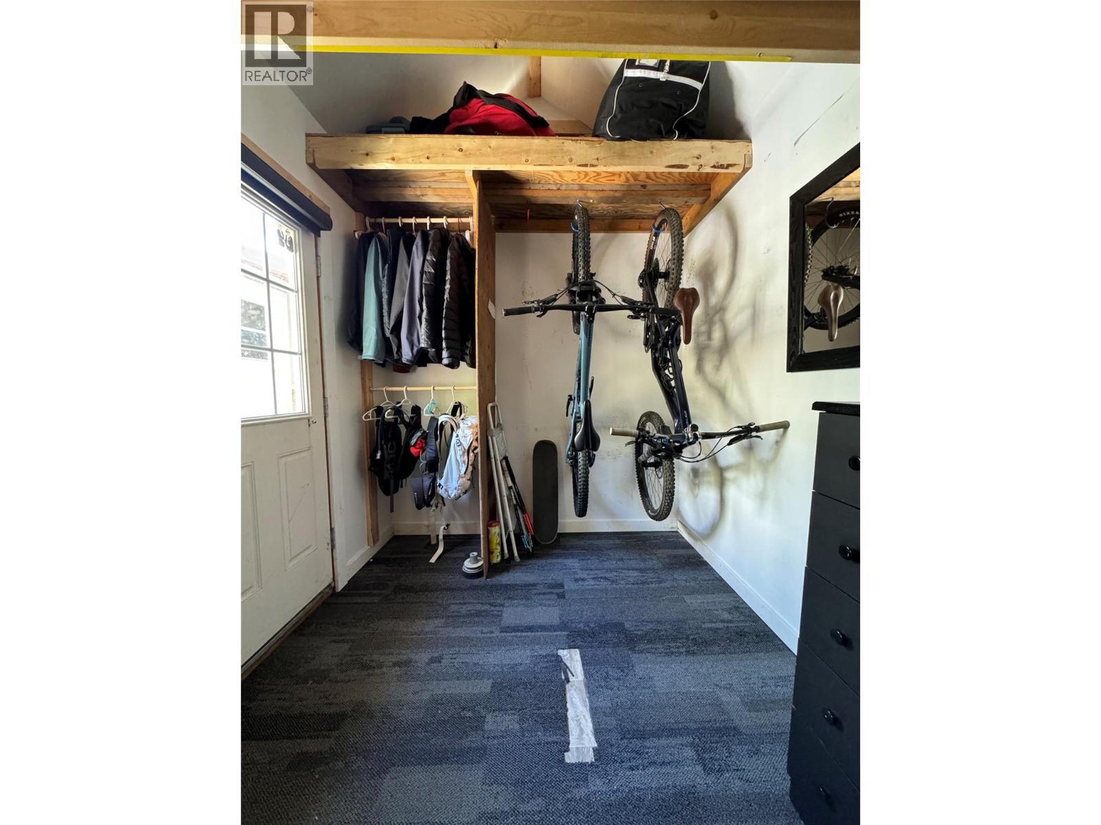 318 Humbert Street Unit# 10 Property Photo 12