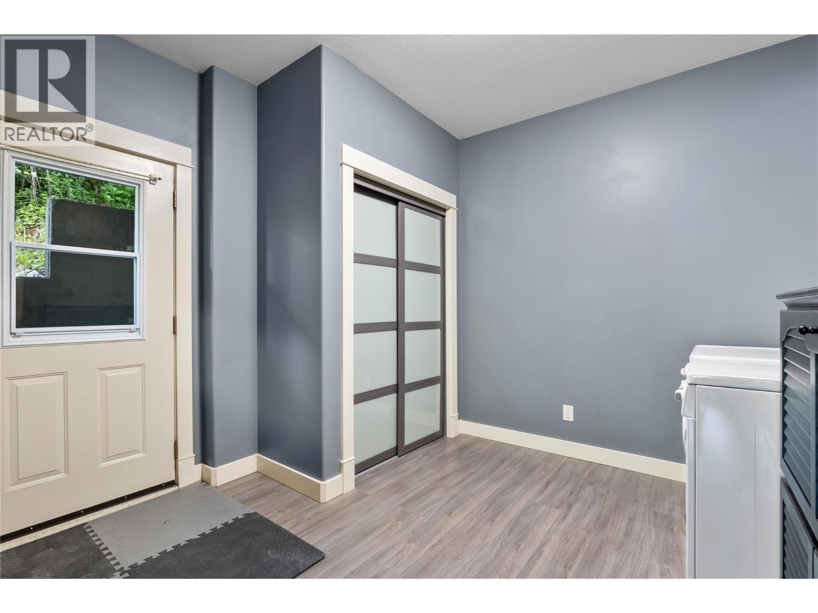 2429 Fairways Drive Property Photo 27