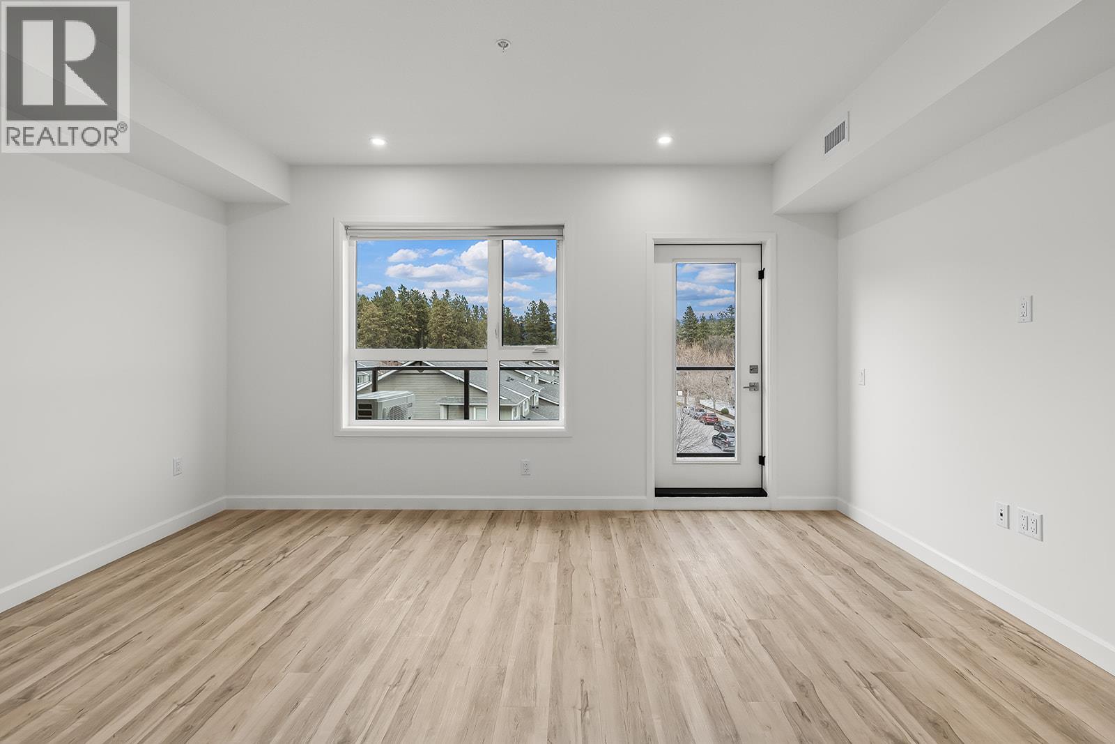 630 Boynton Place Unit# 209 Property Photo 14