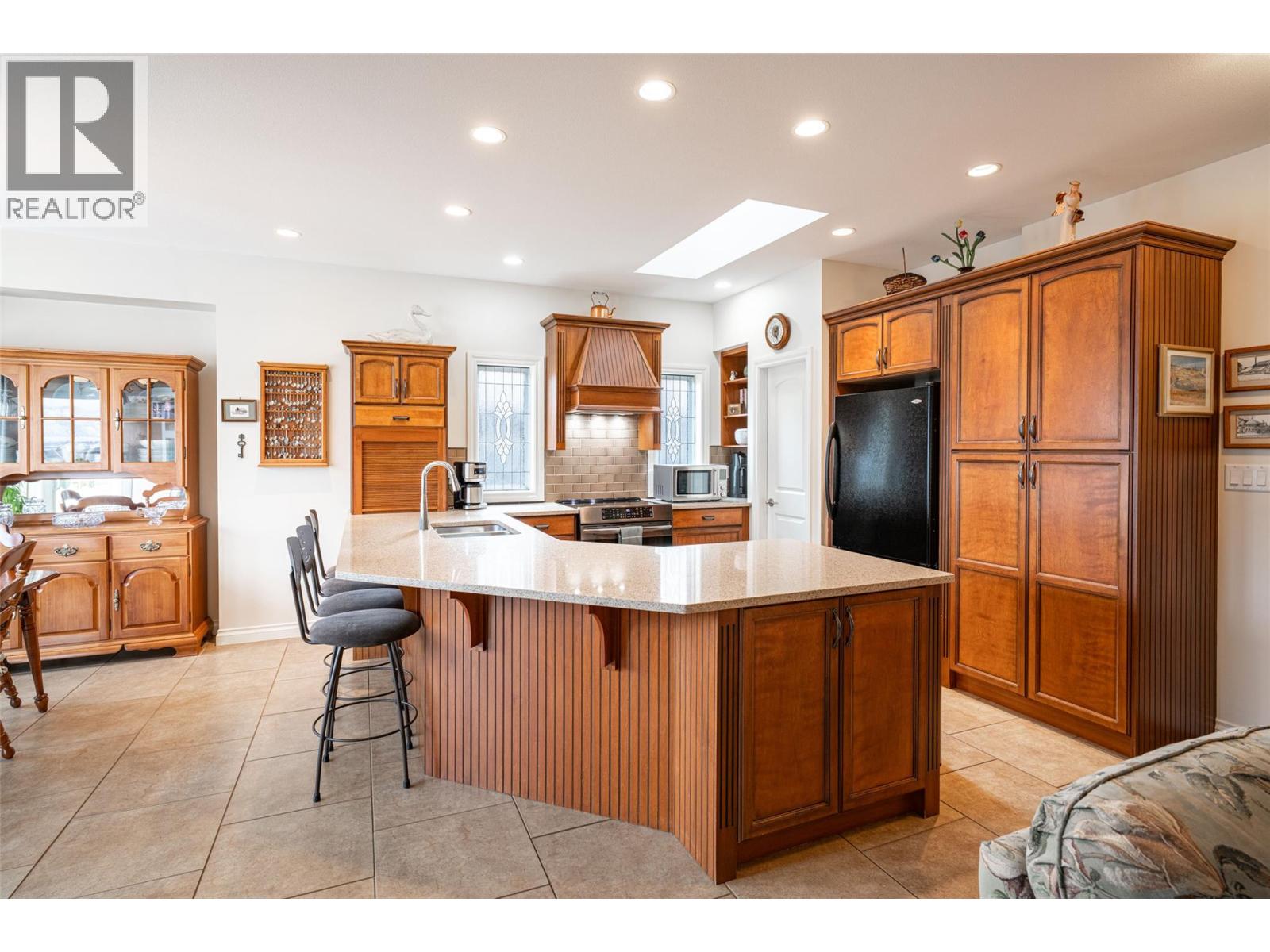 6905 Mountainview Drive Property Photo 18