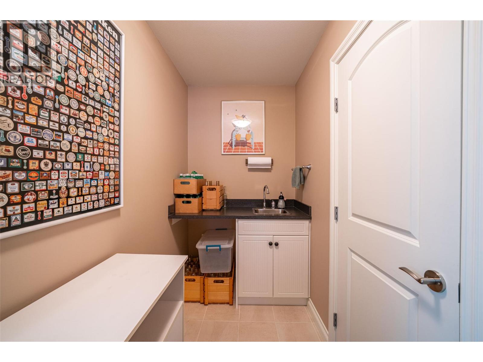6905 Mountainview Drive Property Photo 33