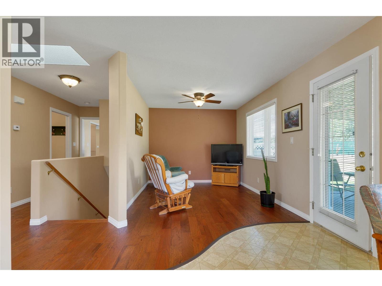 2710 Allenby Way Unit# 16 Property Photo 15