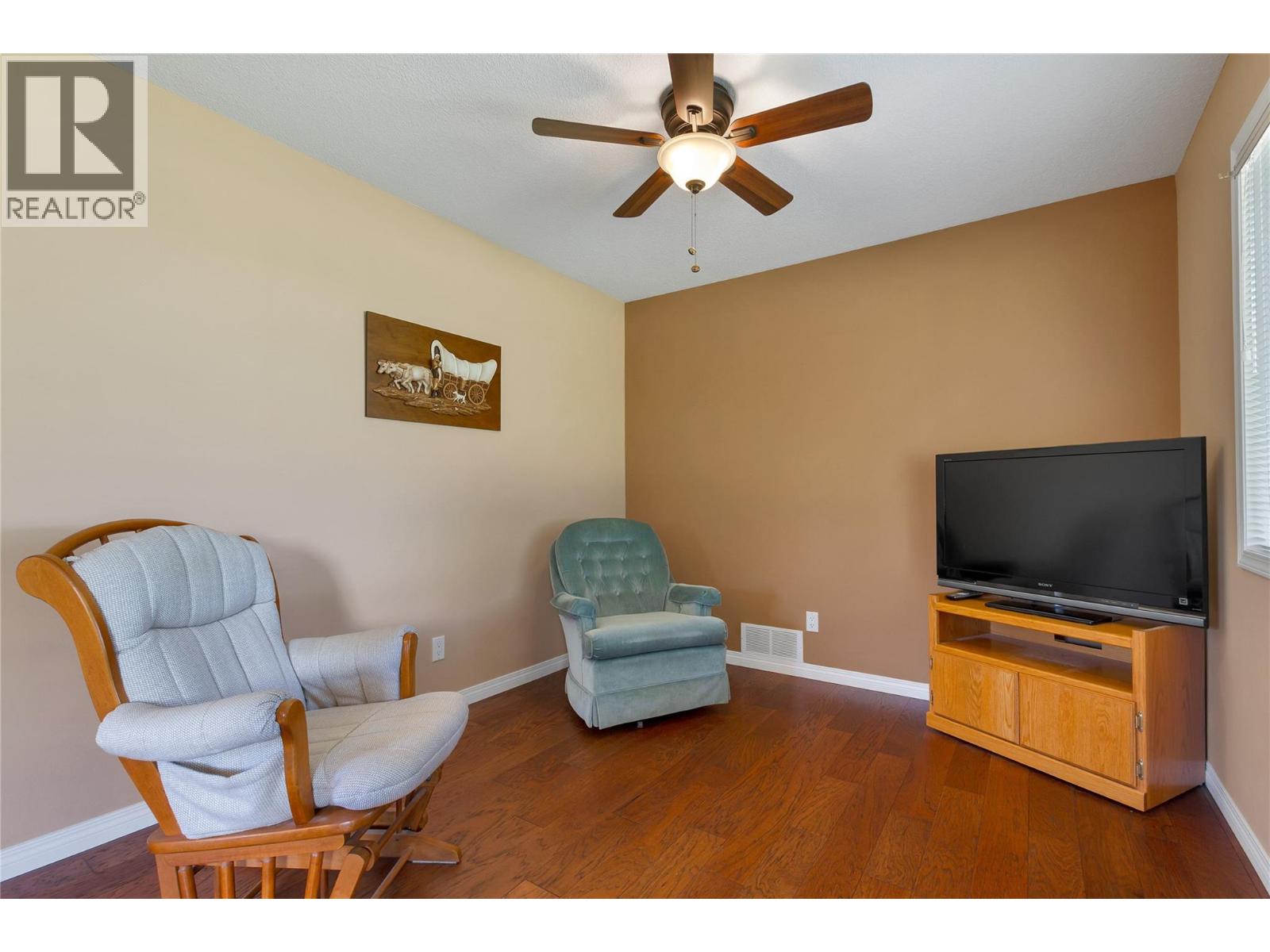 2710 Allenby Way Unit# 16 Property Photo 17
