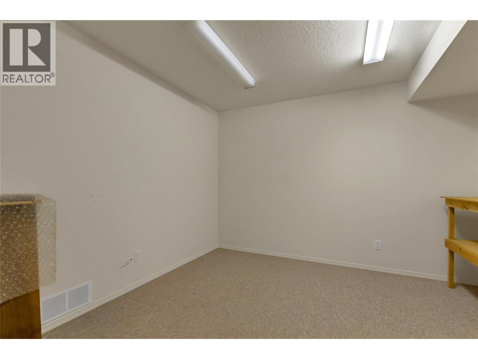 2710 Allenby Way Unit# 16 Property Photo 29