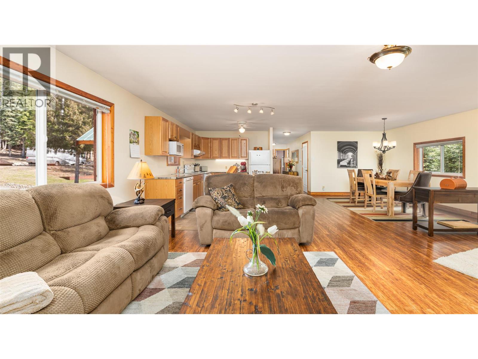 7470 3 Highway Property Photo 1