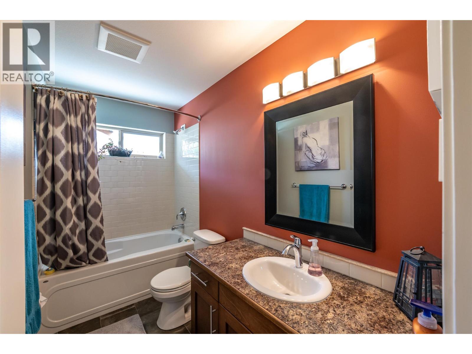108 Chardonnay Court Property Photo 23