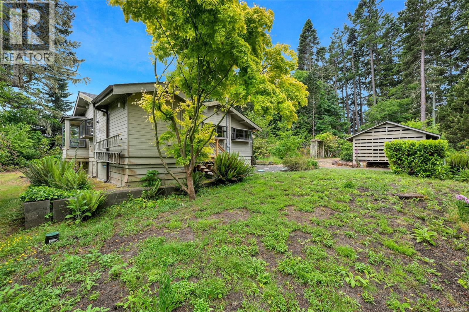 7095 Richview Dr Property Photo 19