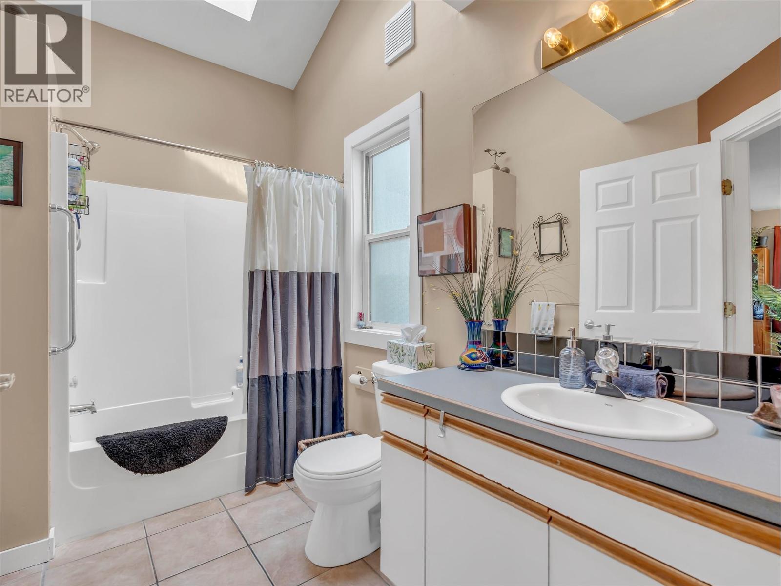 506 Nelson Avenue Property Photo 8