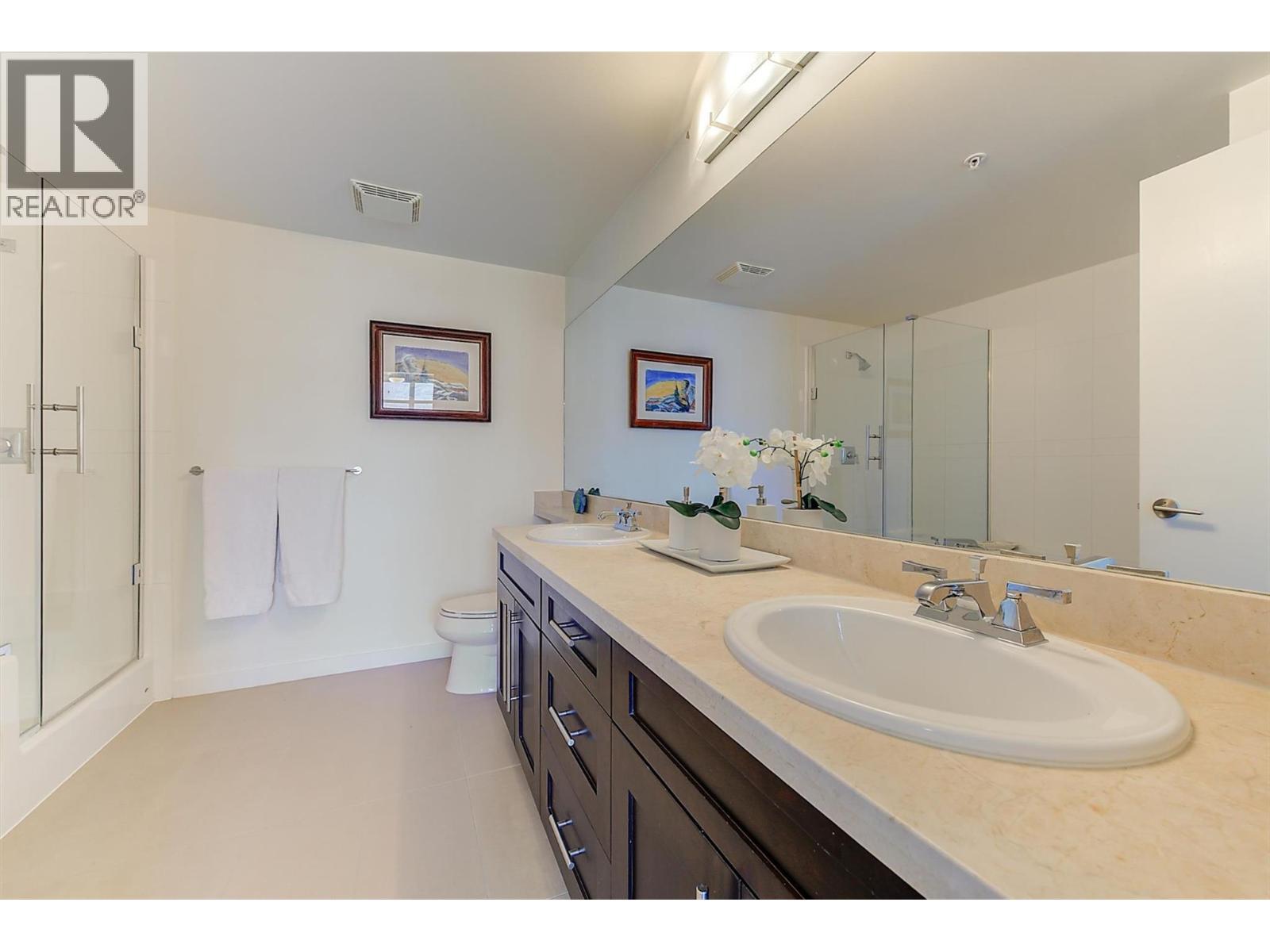 1075 Sunset Drive Unit# 2408 Property Photo 18