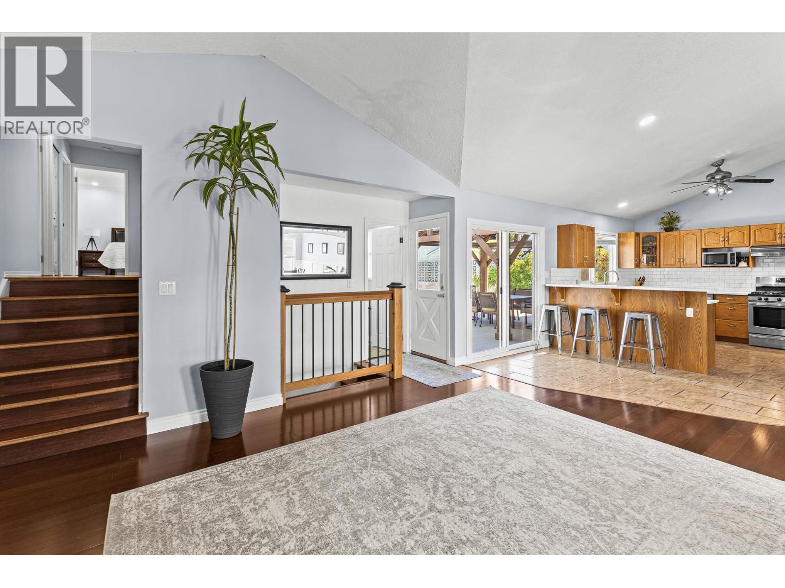 14 Quail Place Property Photo 18