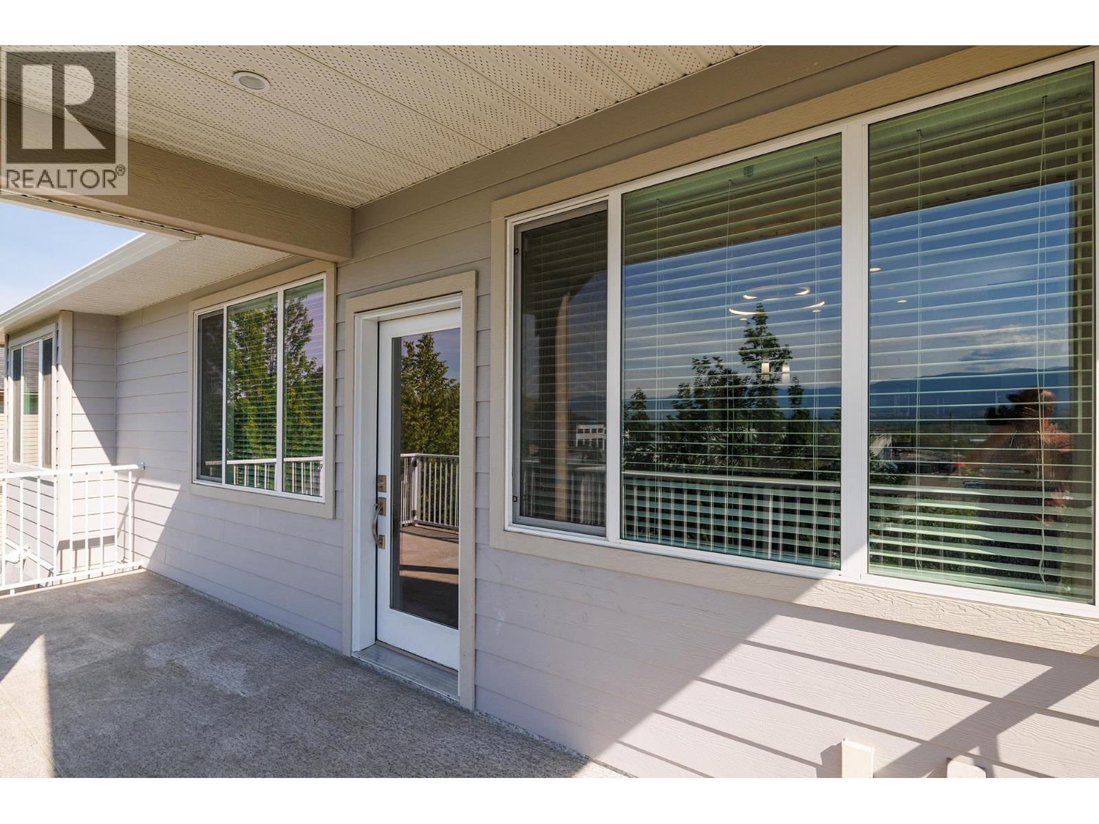 3207 Shetland Road Property Photo 22