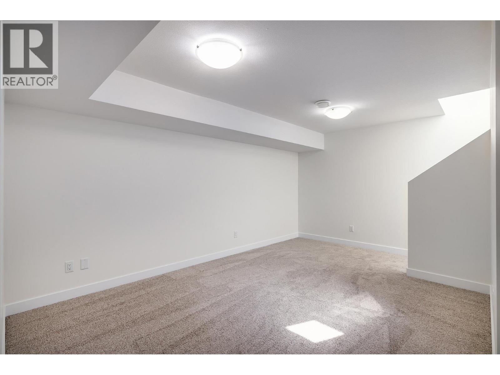 3207 Shetland Road Property Photo 23