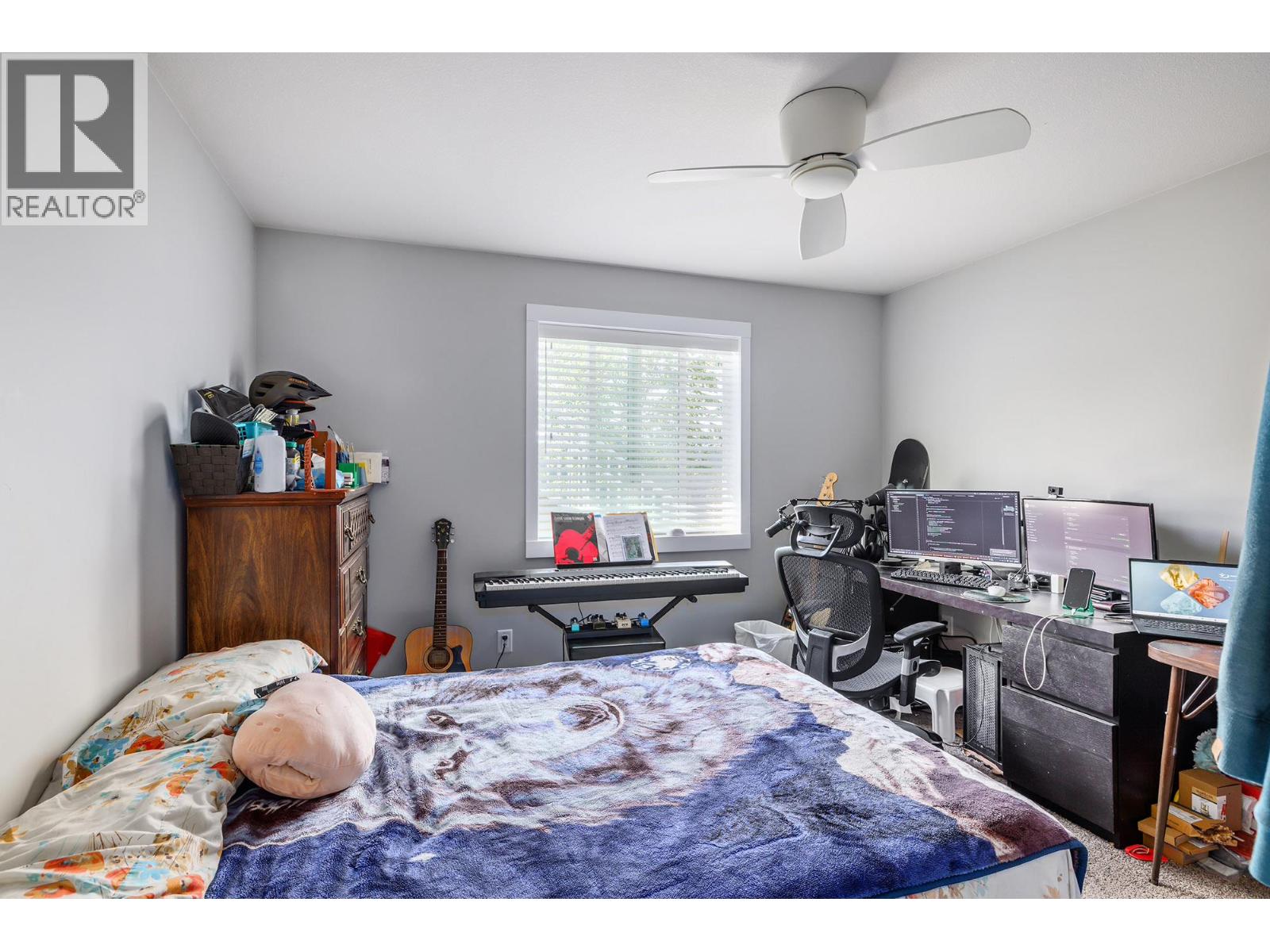 3207 Shetland Road Property Photo 28