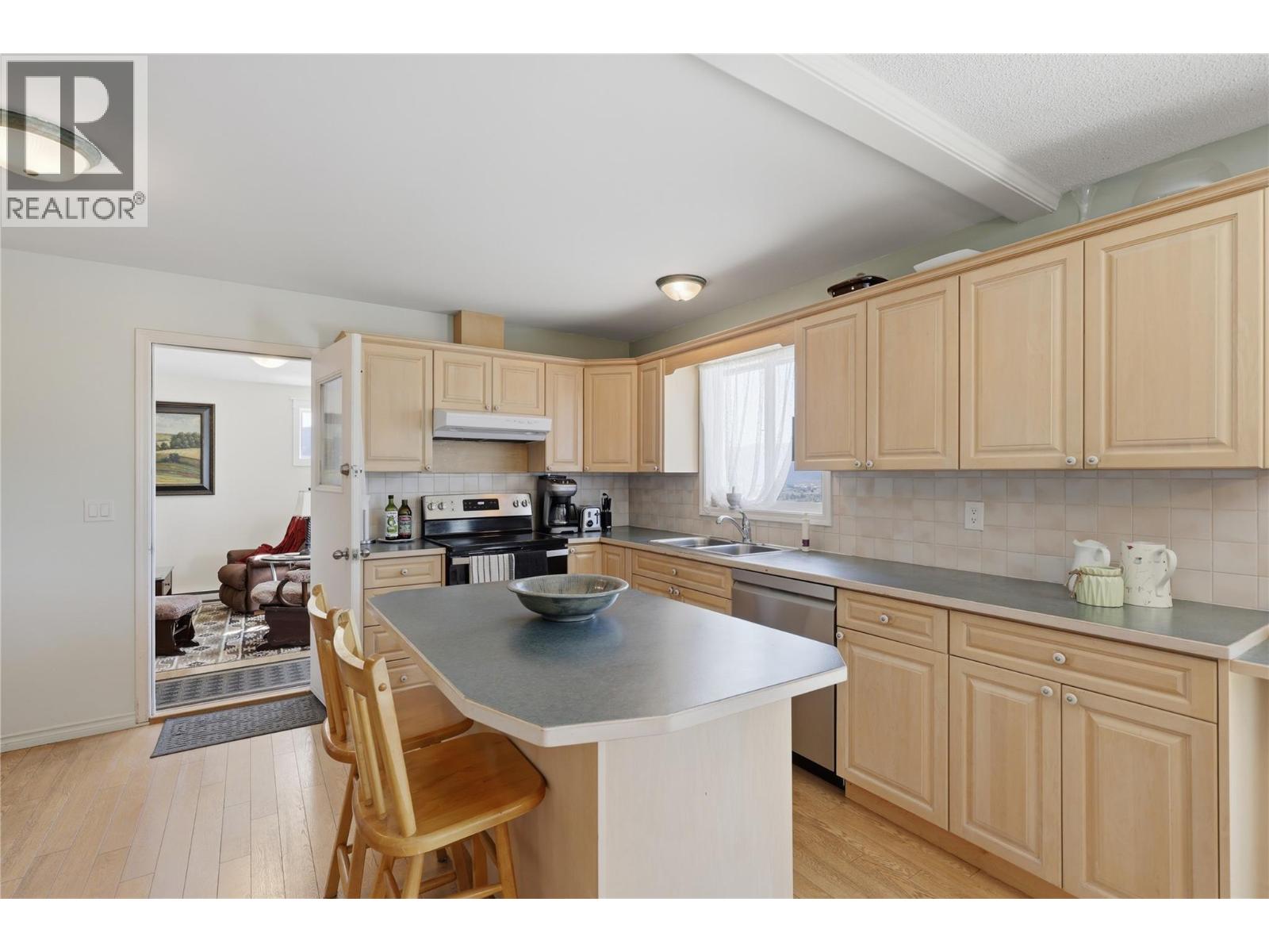 850 Norview Road Property Photo 13