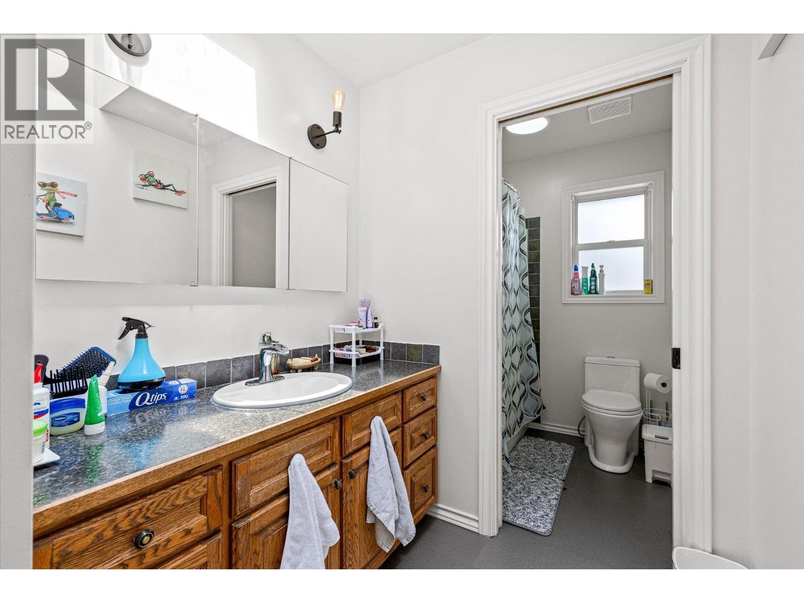 4619 Gordon Drive Property Photo 40