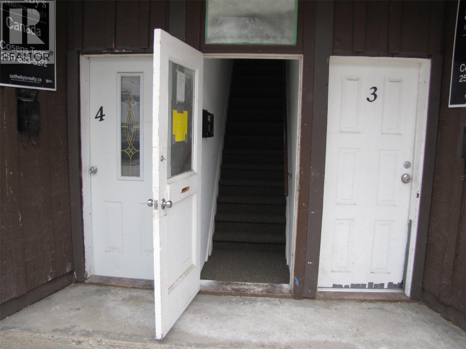 860 Schofield Highway Property Photo 2